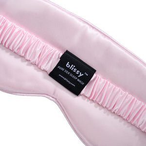 Blissy Blush Sleep Mask Lifestyle – Mulberry Silk