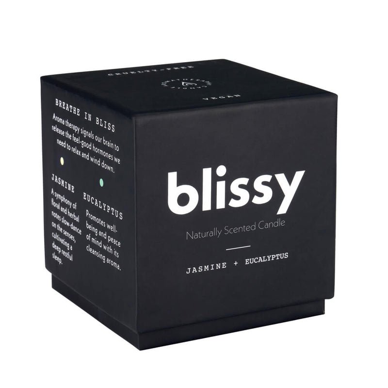 100% Vegan Soy Wax Blissy Candle Close-Up – Blissy 22 Momme Silk