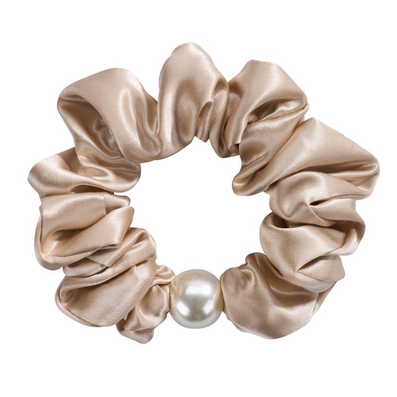 Champagne Blissy Pearl Scrunchies Close-Up – Blissy 22 Momme Silk