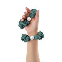 Emerald Blissy Pearl Scrunchies – Blissy Premium Silk