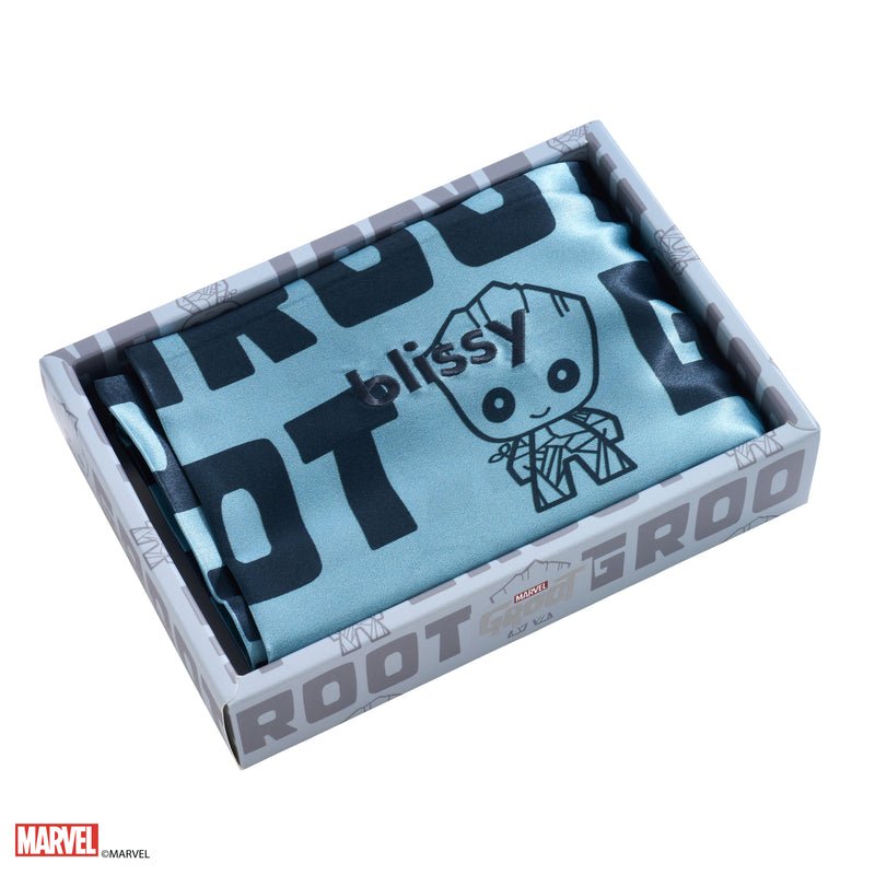 Blissy Marvel™ Silk Pillowcase Detail –