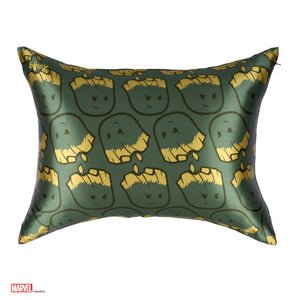 Blissy Marvel™ Silk Pillowcase Detail –
