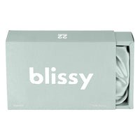 Blissy Matcha Silk Blissy Bow Bonnet Detail –