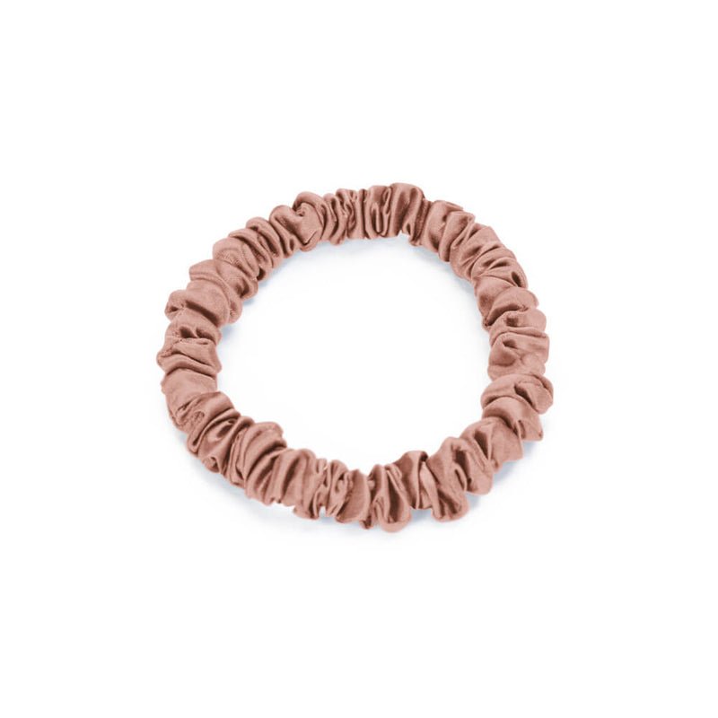 Pink Blissy Skinny Scrunchies Close-Up – Blissy 22 Momme Silk