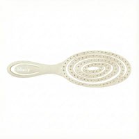Cream Blissy Detangling Brush Close-Up – Blissy 22 Momme Silk