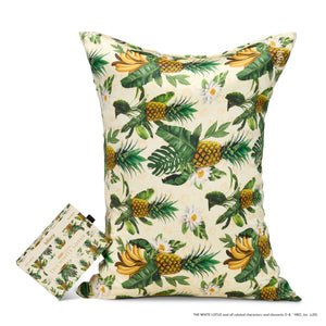 Blissy White Lotus Silk Pillowcase Detail – King