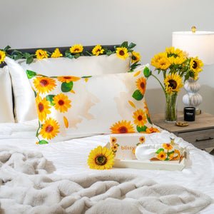 Blissy Mulberry Silk Pillowcase – Zodiac Flower Standard