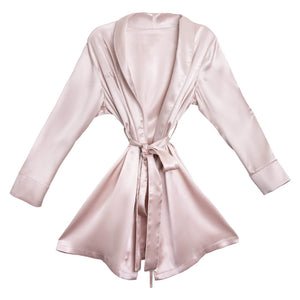 Blissy Pink Classic Robe Lifestyle – Mulberry Silk