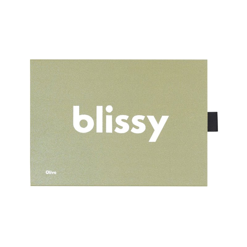 Blissy Queen Olive Pillowcase Lifestyle – Mulberry Silk