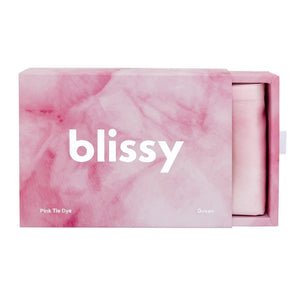 Blissy Queen Pink Tie-Dye Pillowcase Lifestyle – Mulberry Silk