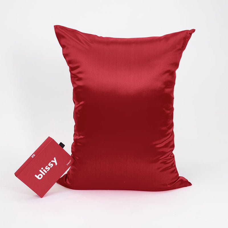 Blissy (Product)Red Silk Pillowcase Detail – King