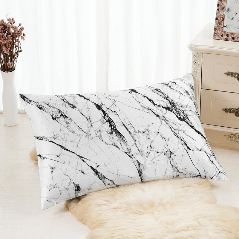 Light Marble Pillowcase Close-Up – Blissy 22 Momme Silk